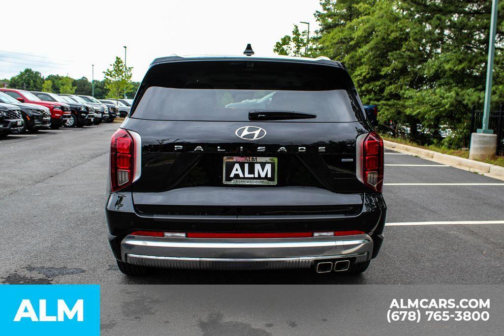 used 2024 Hyundai Palisade car, priced at $37,960