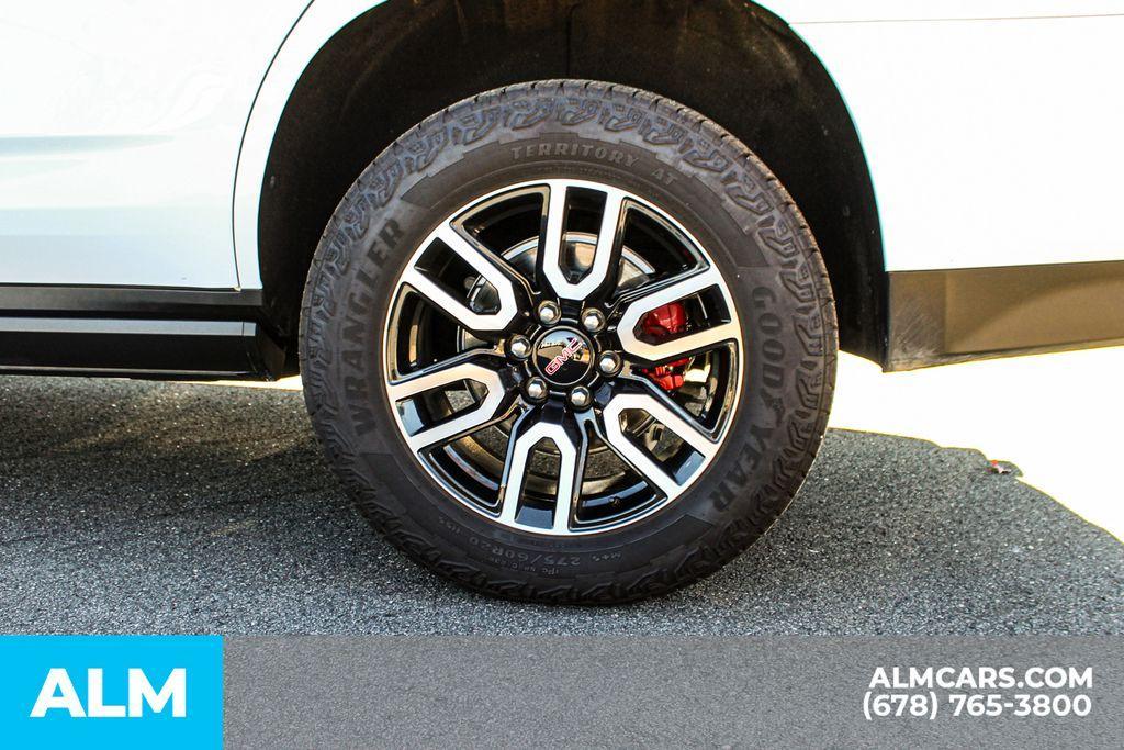 used 2024 GMC Yukon car, priced at $69,970