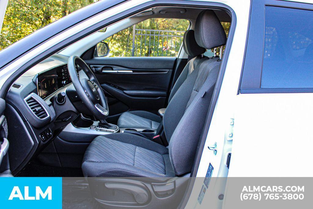 used 2024 Kia Seltos car, priced at $21,960