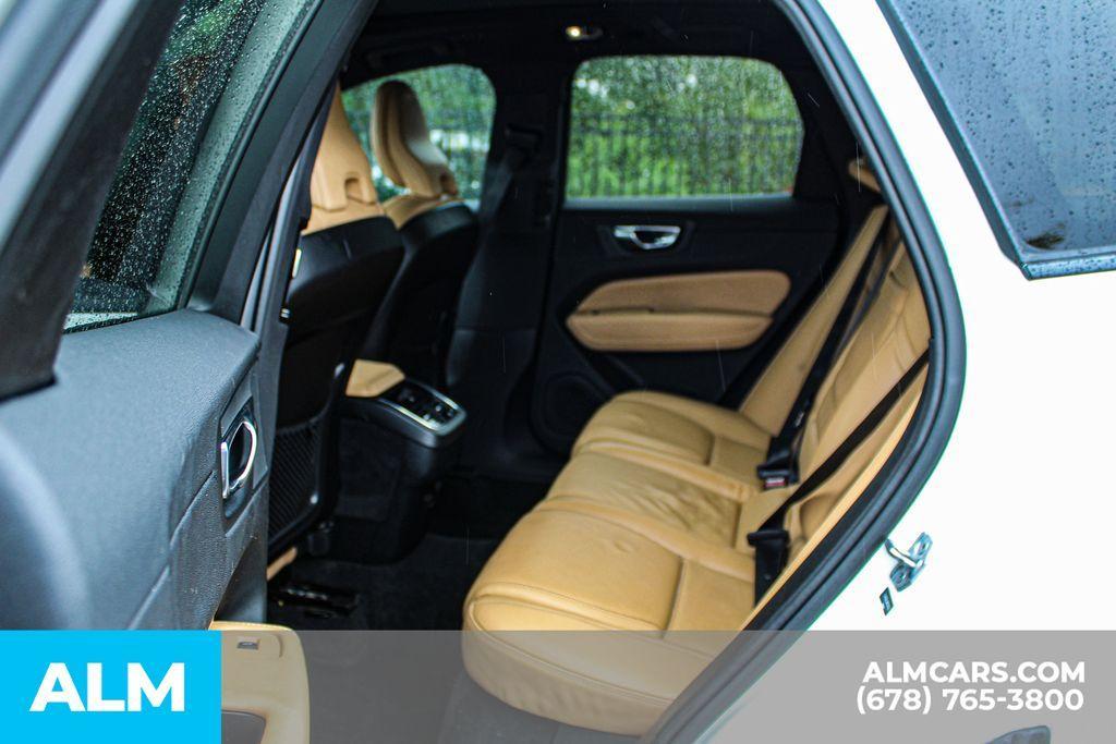 used 2021 Volvo XC60 car, priced at $20,920
