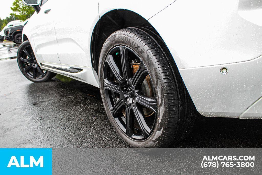 used 2021 Volvo XC60 car, priced at $20,920