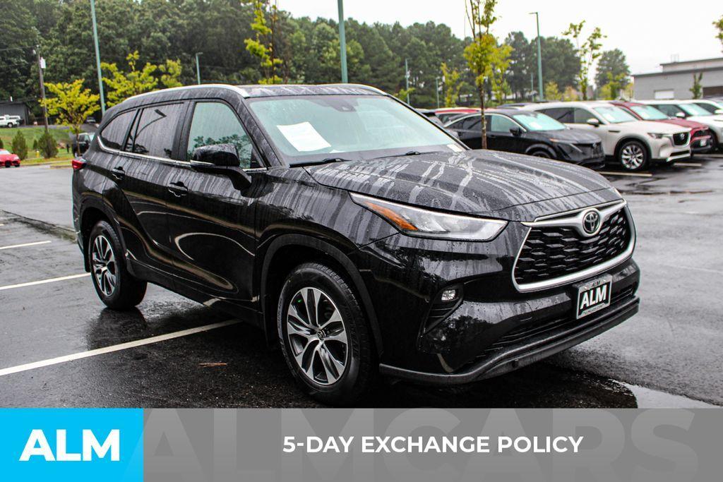 used 2023 Toyota Highlander car, priced at $40,470