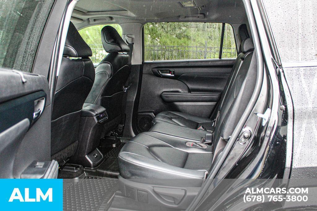 used 2023 Toyota Highlander car, priced at $40,470