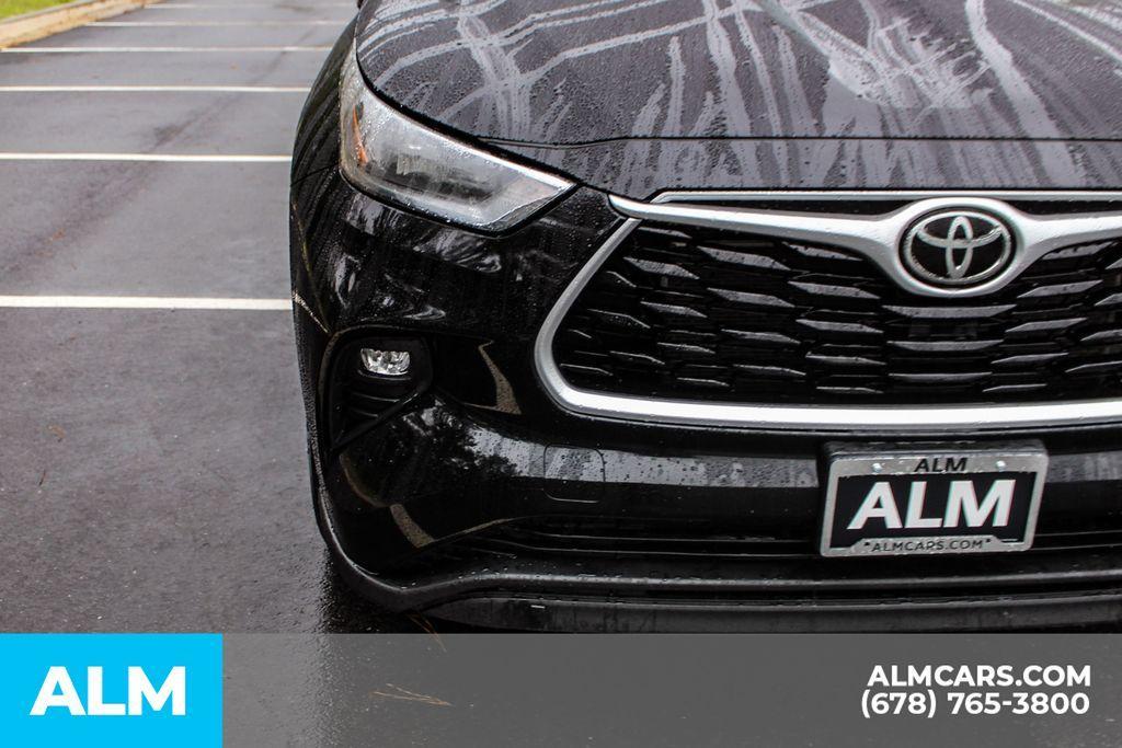 used 2023 Toyota Highlander car, priced at $40,470