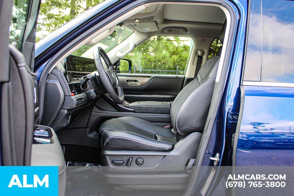 used 2025 INFINITI QX80 car, priced at $68,960
