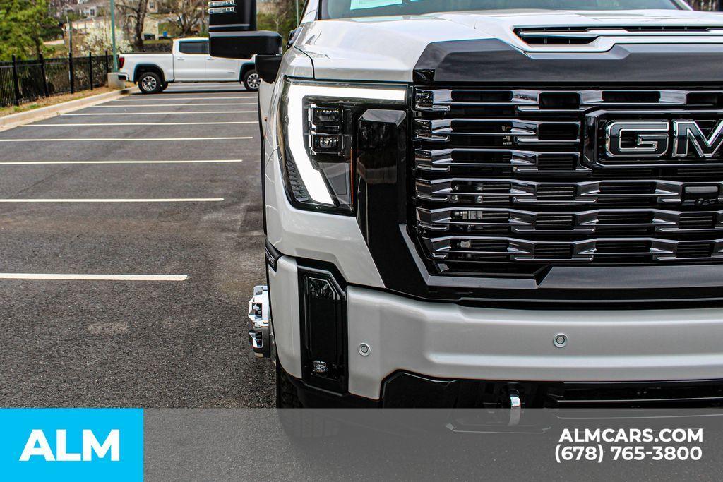 used 2025 GMC Sierra 3500 car, priced at $110,420
