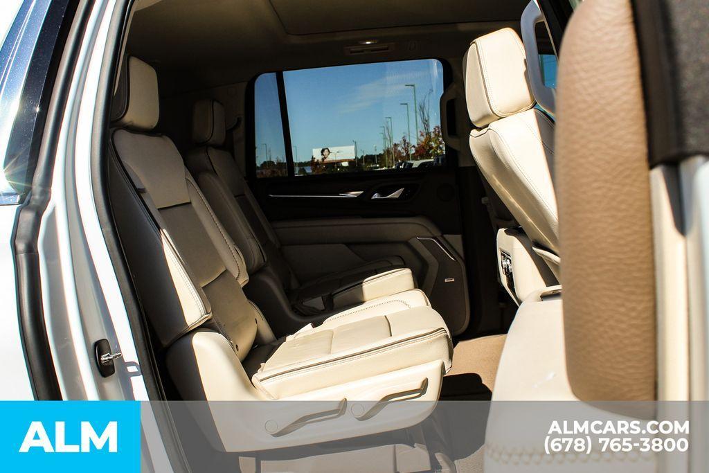 used 2022 GMC Yukon XL car, priced at $49,920