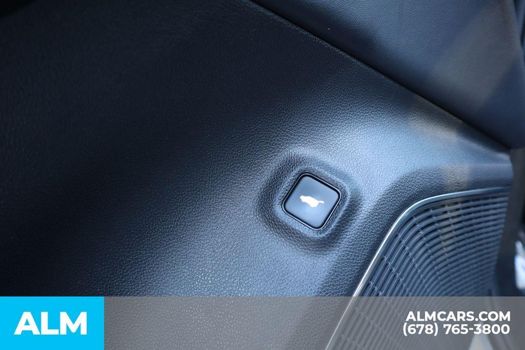 used 2022 Acura MDX car, priced at $36,470