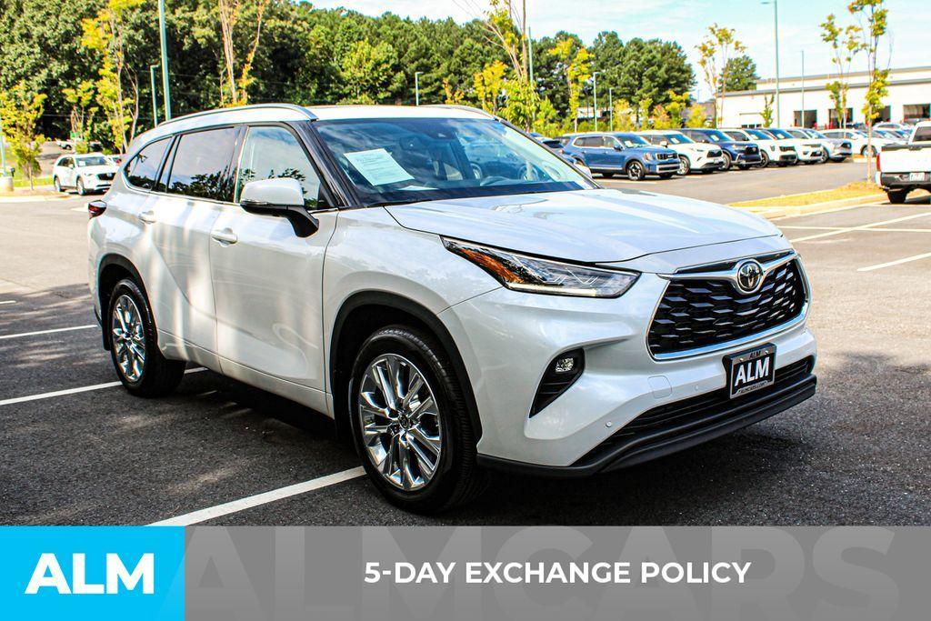used 2024 Toyota Highlander car, priced at $46,470