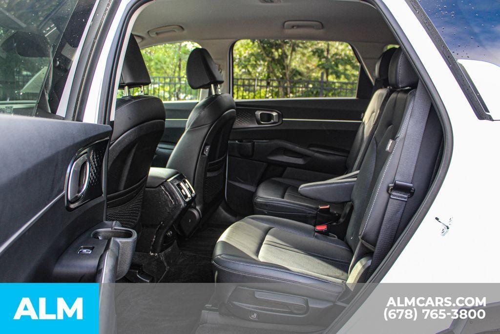 used 2024 Kia Sorento car, priced at $35,470