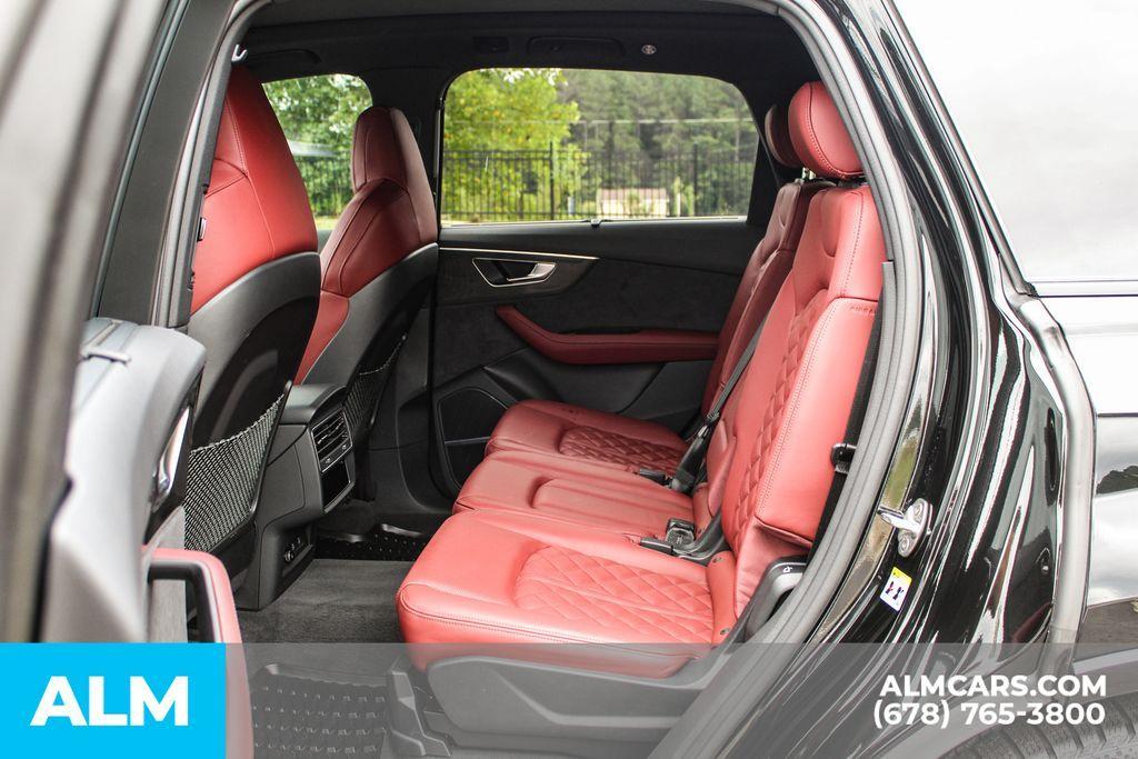 used 2024 Audi SQ7 car, priced at $79,420