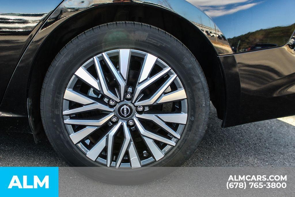 used 2023 Nissan Altima car, priced at $18,220