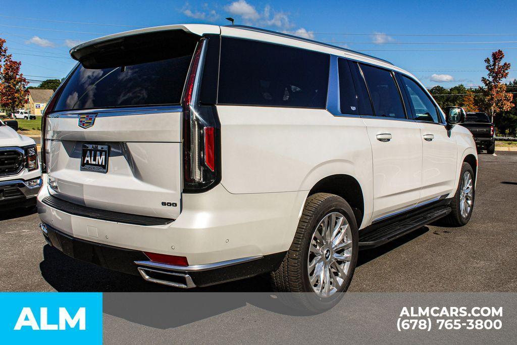 used 2022 Cadillac Escalade ESV car, priced at $67,420