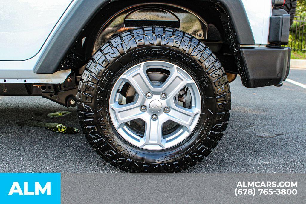used 2016 Jeep Wrangler Unlimited car, priced at $18,420