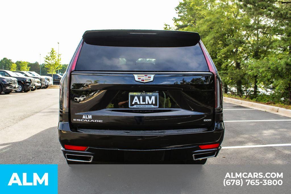 used 2022 Cadillac Escalade ESV car, priced at $61,470
