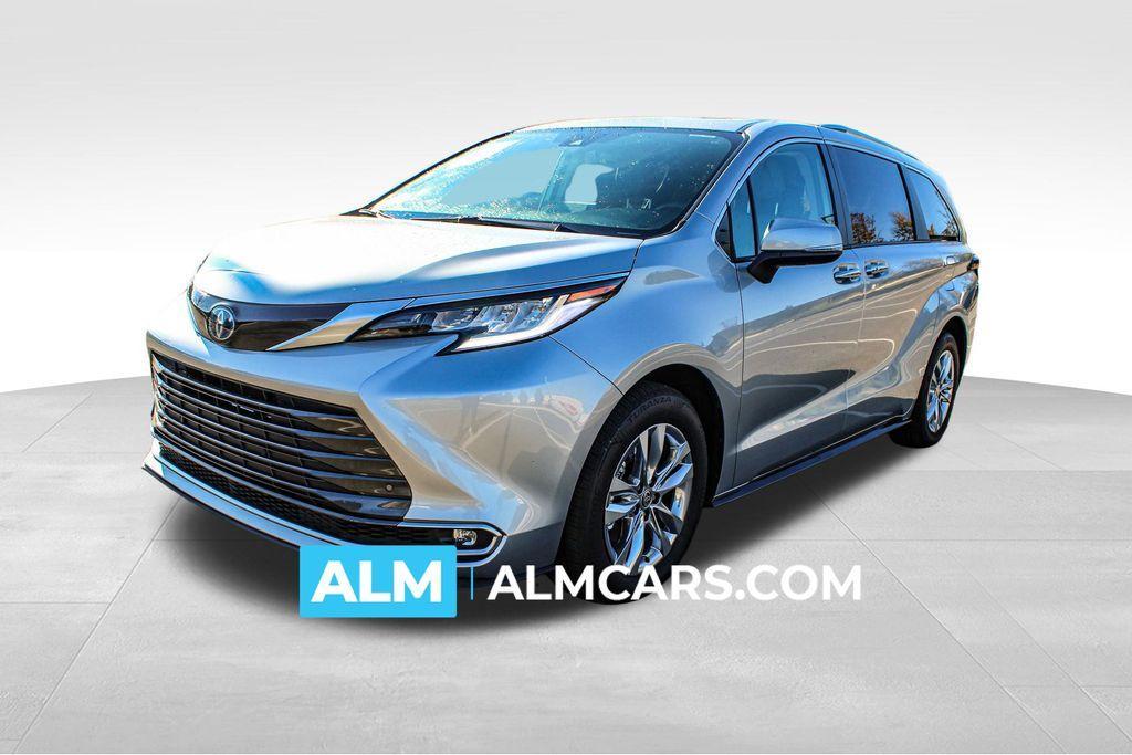 used 2023 Toyota Sienna car, priced at $48,920