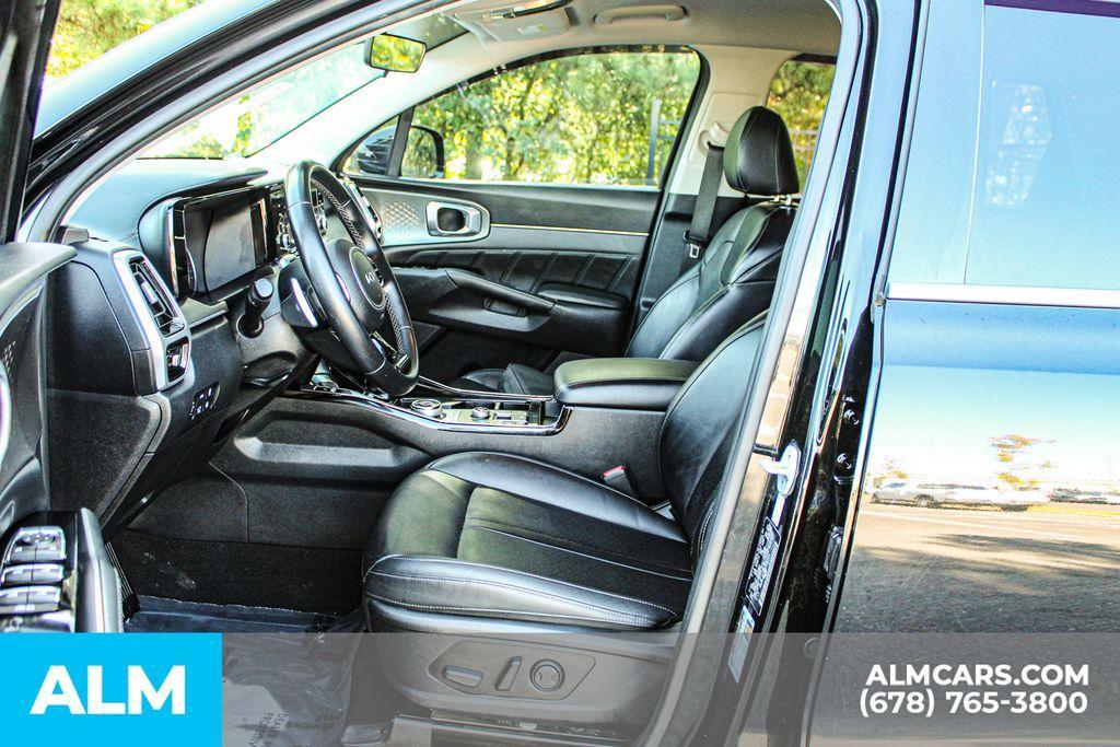 used 2022 Kia Sorento Plug-In Hybrid car, priced at $22,920