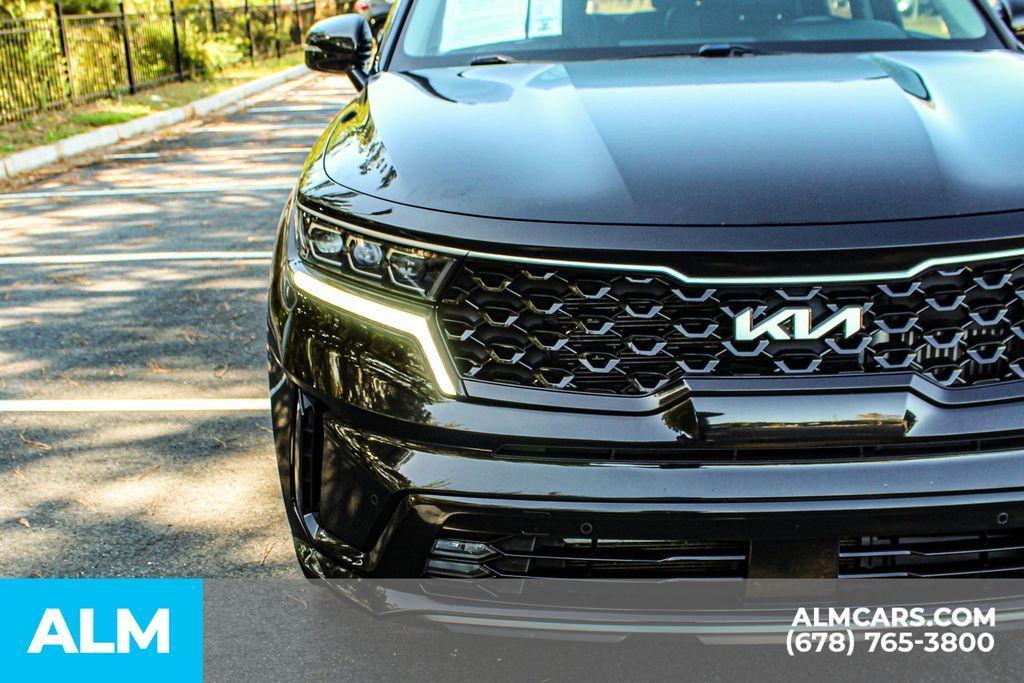used 2022 Kia Sorento Plug-In Hybrid car, priced at $22,920