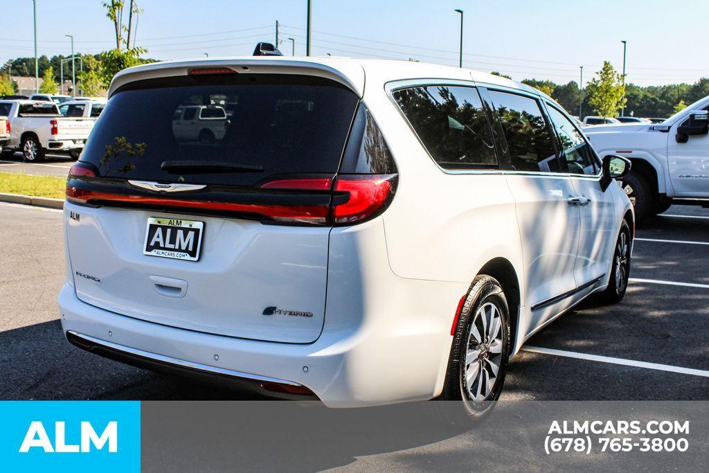 used 2023 Chrysler Pacifica Hybrid car, priced at $26,420