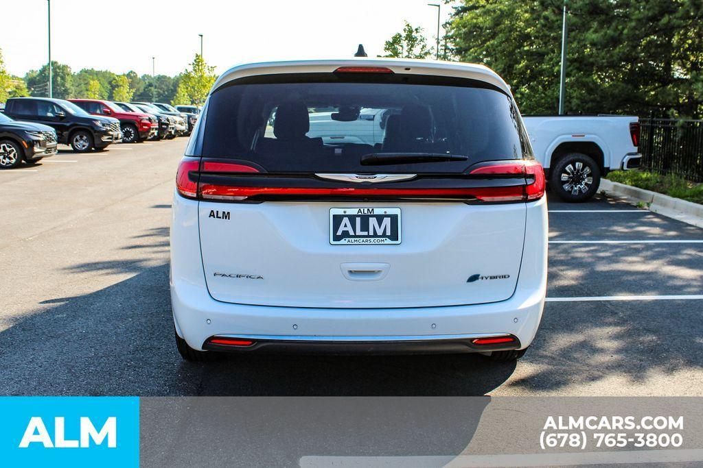 used 2023 Chrysler Pacifica Hybrid car, priced at $26,420
