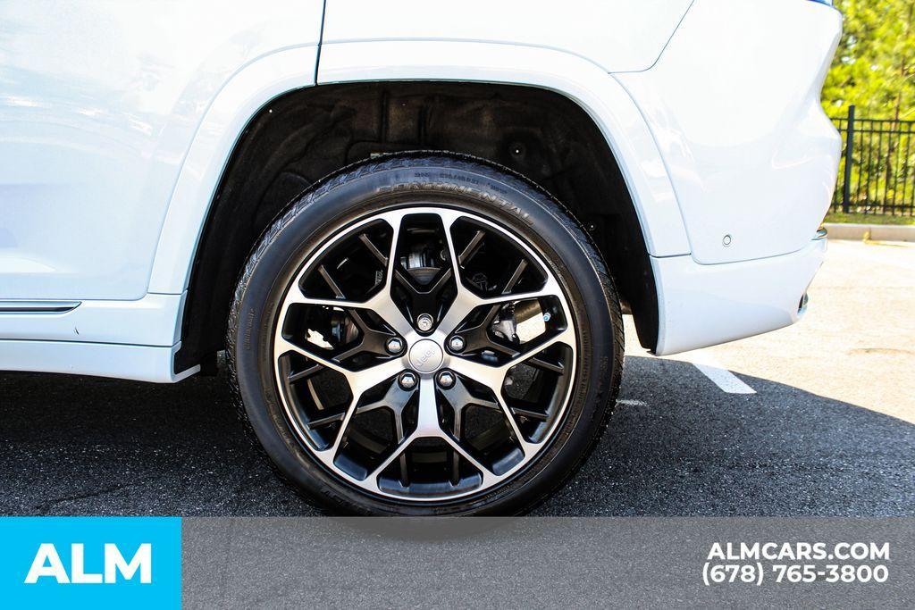used 2024 Jeep Grand Cherokee car, priced at $51,970