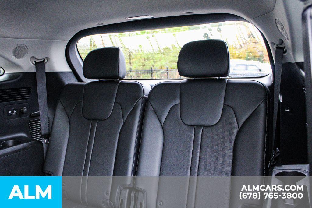 used 2023 Kia Sorento car, priced at $29,960