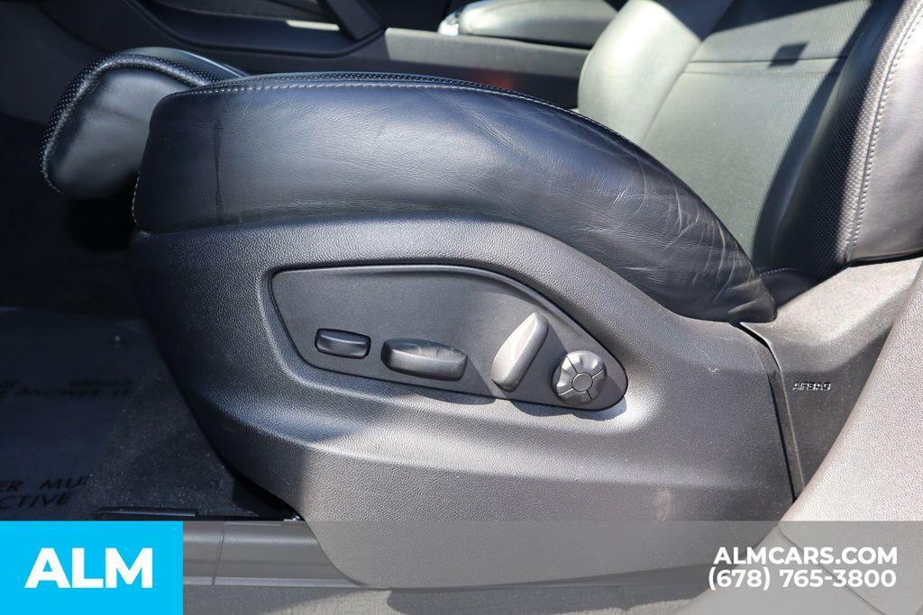 used 2022 Porsche Cayenne car, priced at $55,920