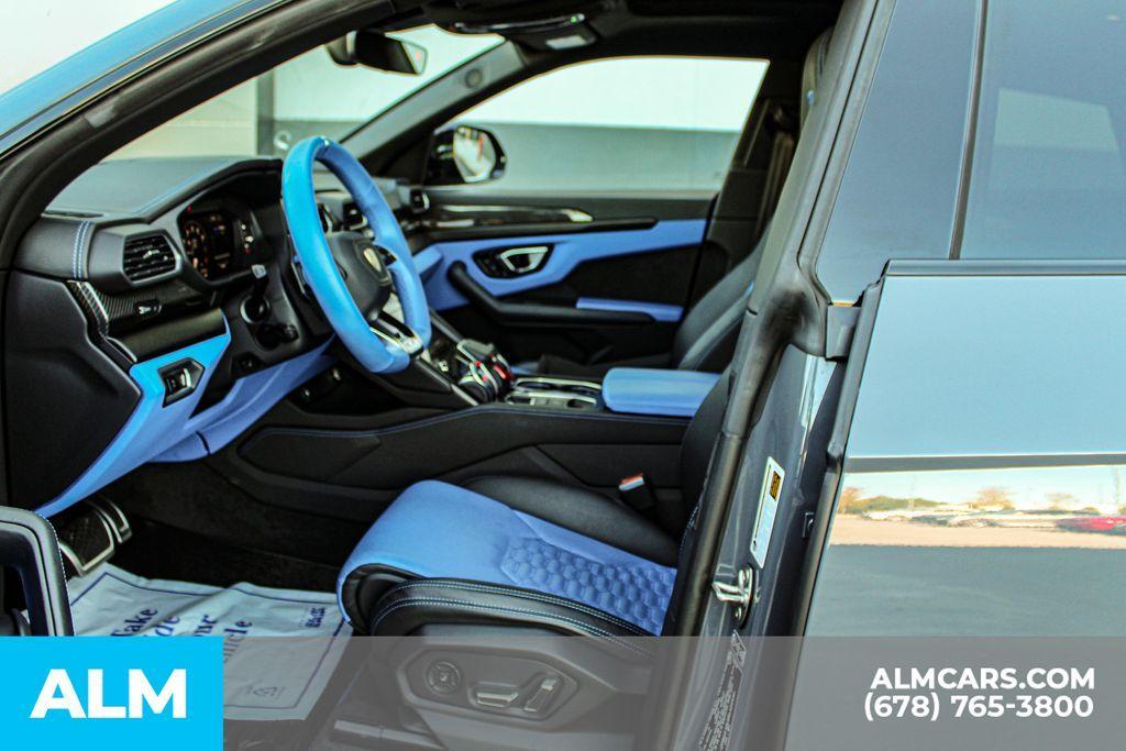 used 2022 Lamborghini Urus car, priced at $192,960