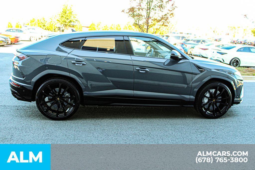 used 2022 Lamborghini Urus car, priced at $192,960