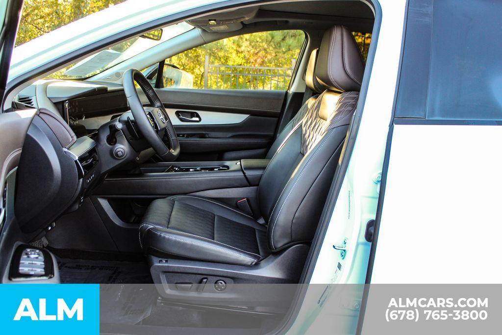 used 2025 Nissan Murano car, priced at $37,960