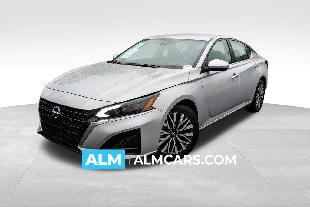 used 2023 Nissan Altima car, priced at $18,220