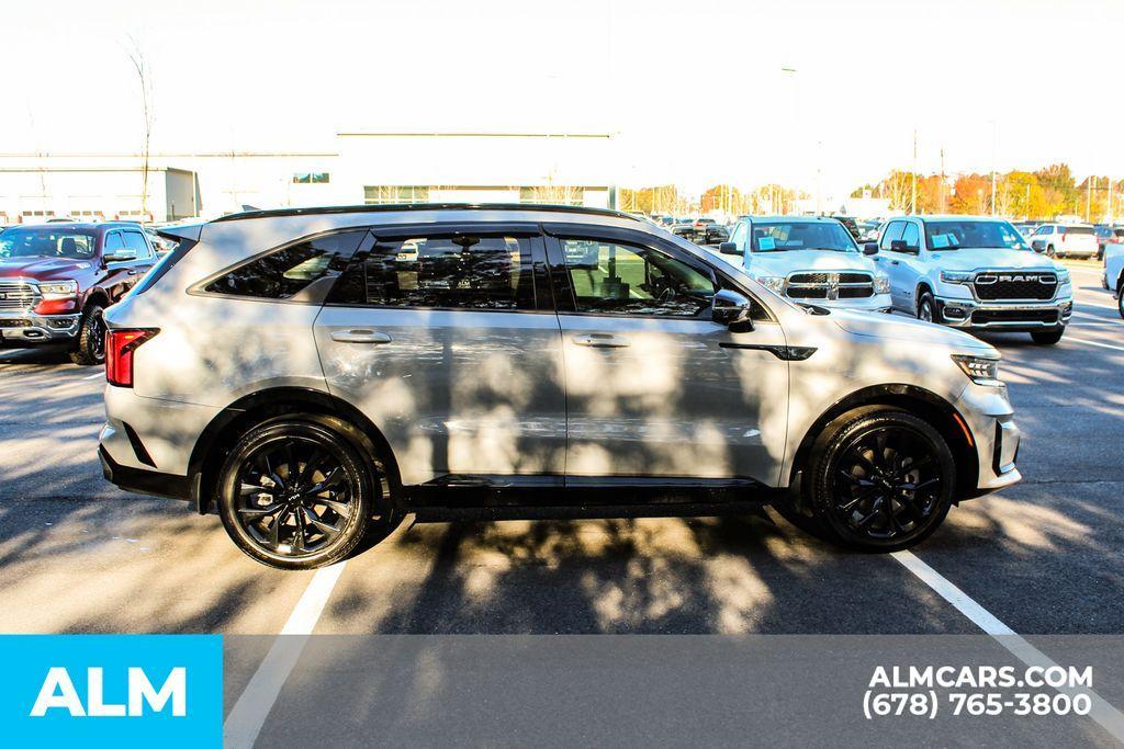 used 2022 Kia Sorento car, priced at $21,420