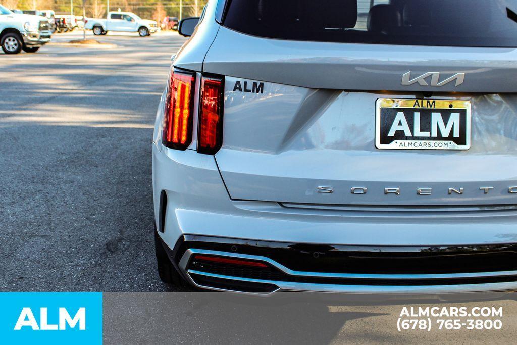 used 2022 Kia Sorento car, priced at $21,420