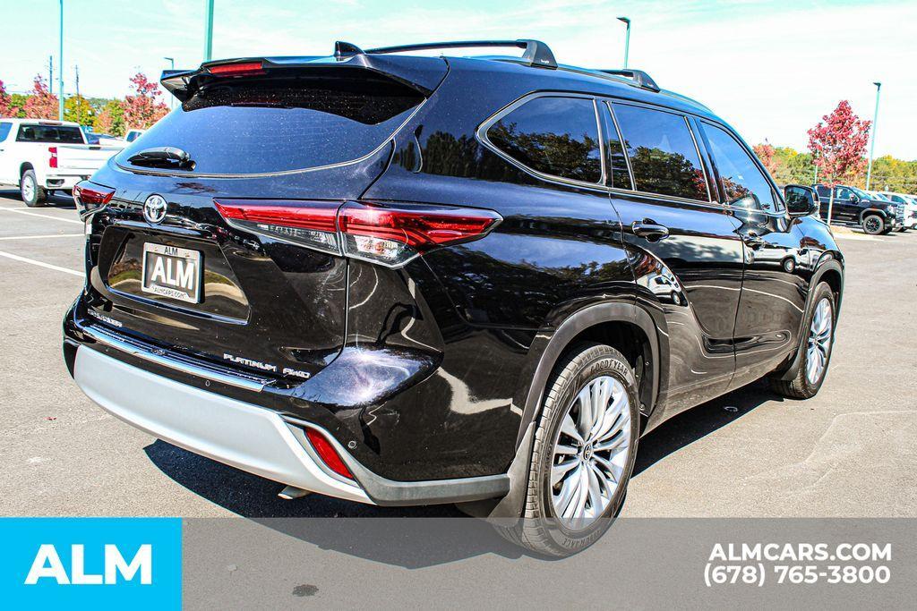 used 2020 Toyota Highlander car, priced at $33,920