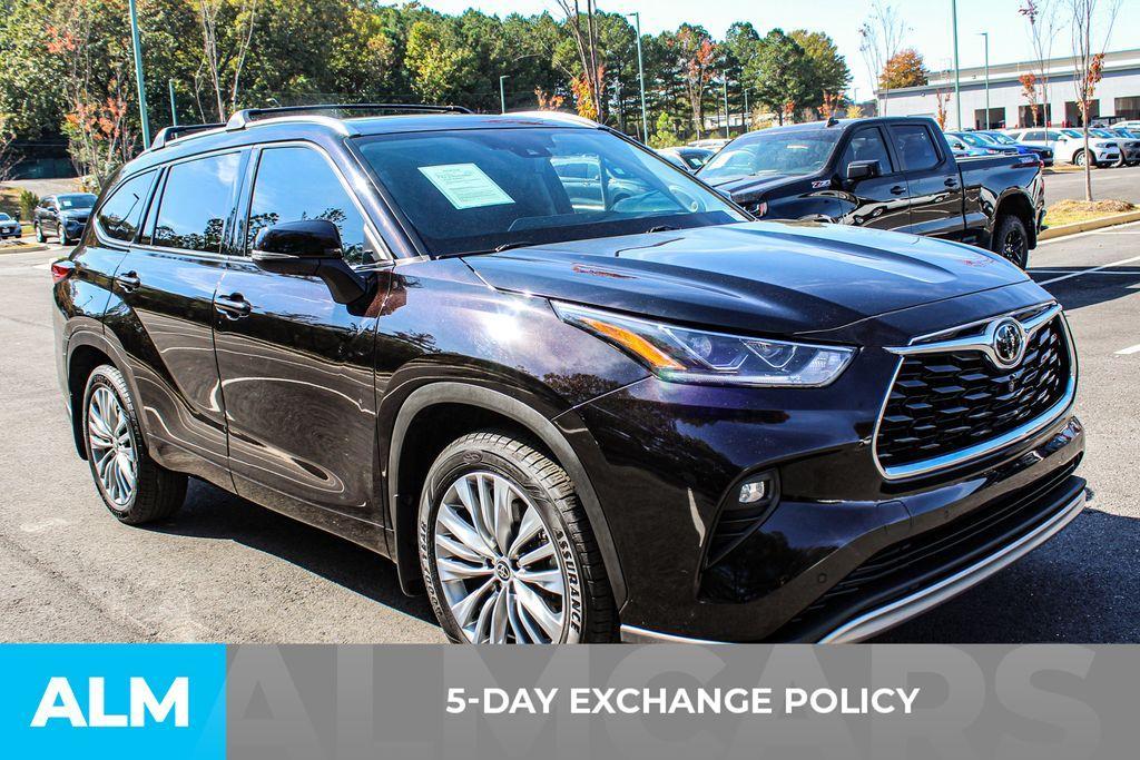 used 2020 Toyota Highlander car, priced at $33,920