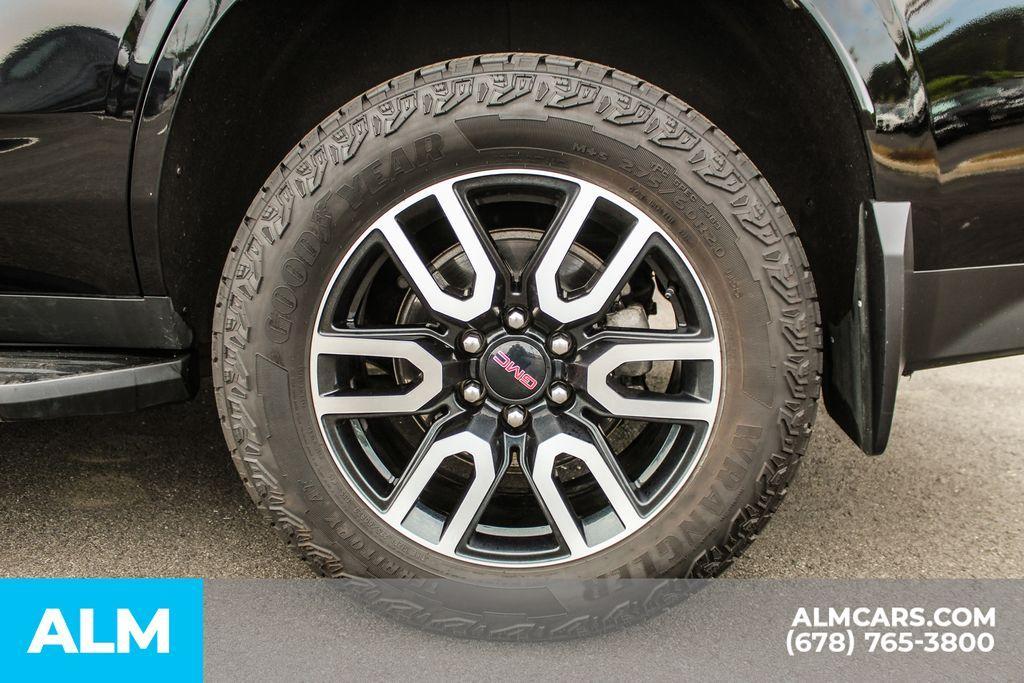 used 2024 GMC Yukon car, priced at $70,970