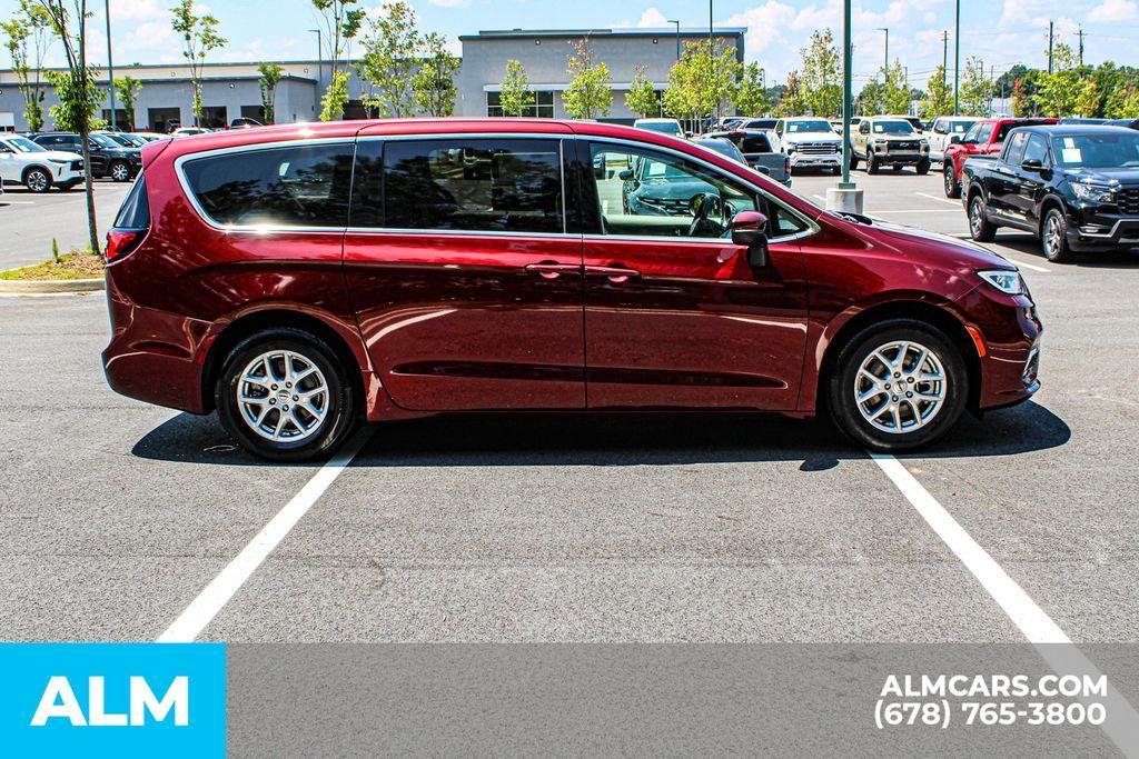 used 2023 Chrysler Pacifica car, priced at $20,120