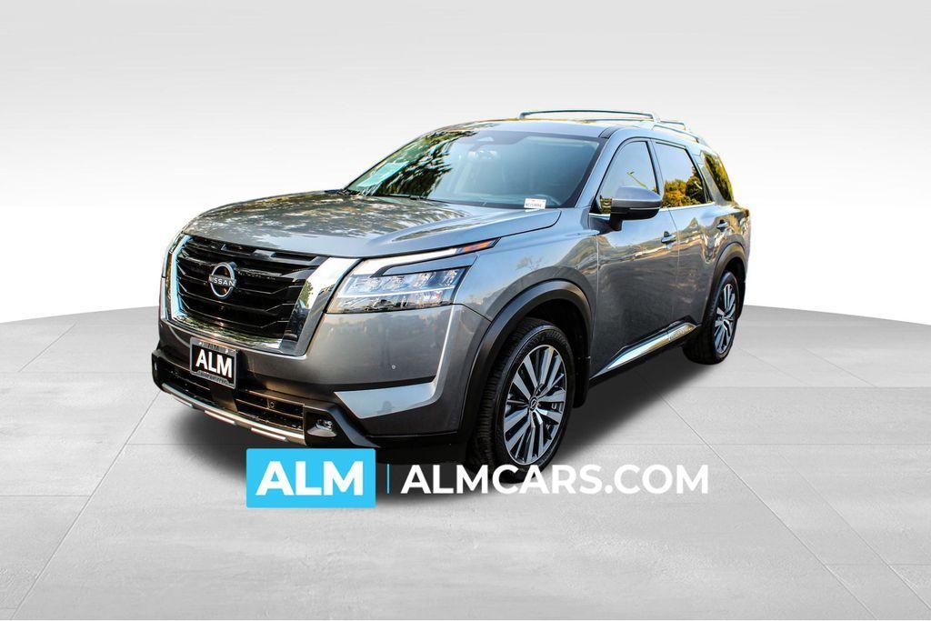 used 2022 Nissan Pathfinder car, priced at $28,260