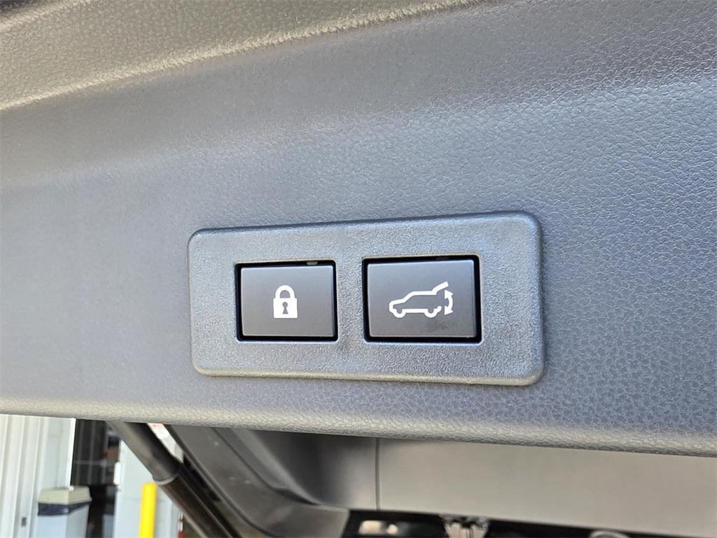 new 2025 Subaru Ascent car, priced at $46,612