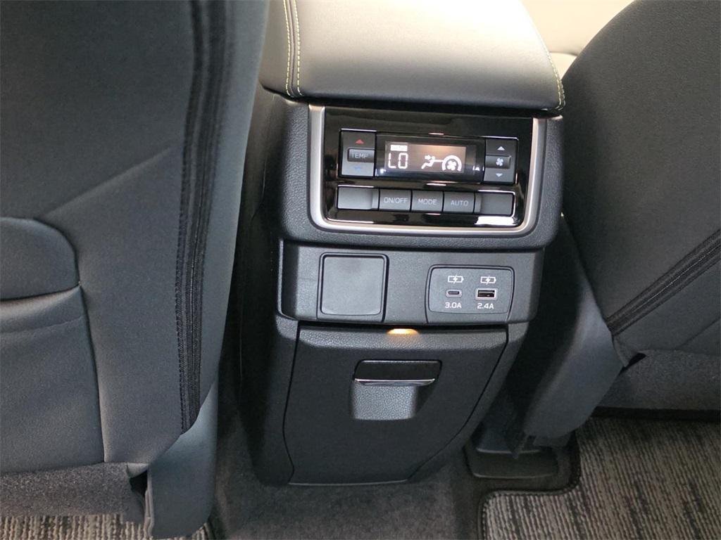 new 2025 Subaru Ascent car, priced at $46,612