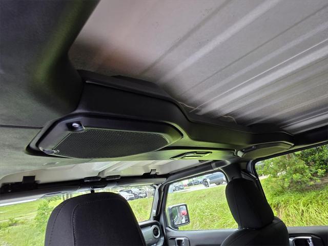 used 2020 Jeep Wrangler Unlimited car, priced at $29,500
