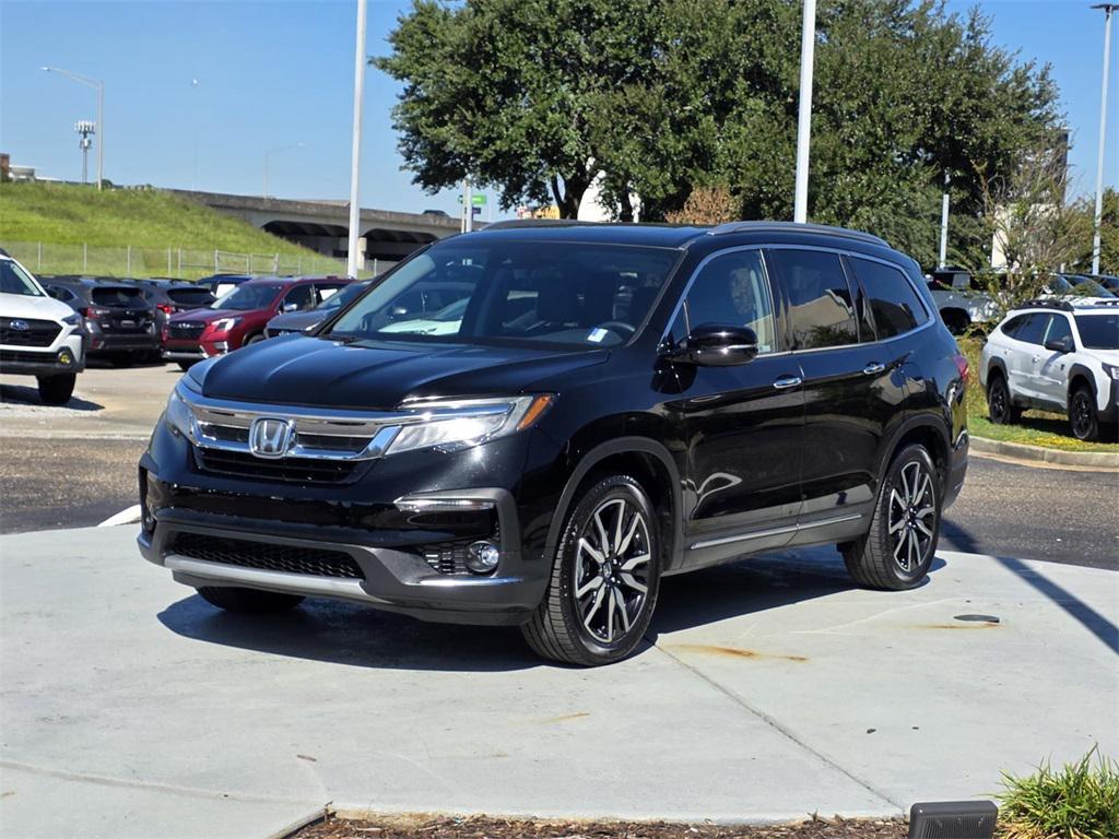 used 2020 Honda Pilot car, priced at $25,495