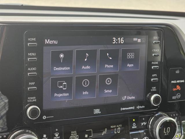 used 2020 Toyota Highlander car, priced at $34,555