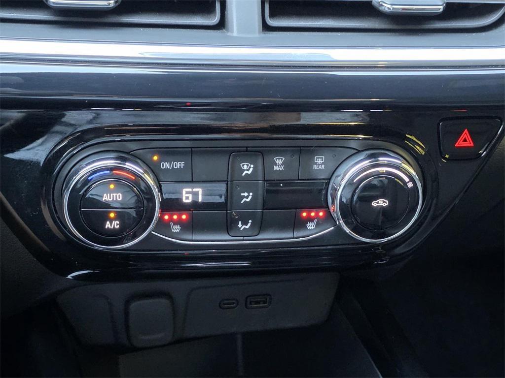 used 2024 Chevrolet Trax car, priced at $22,111