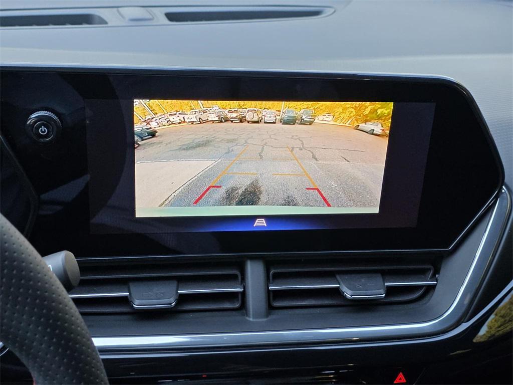 used 2024 Chevrolet Trax car, priced at $22,111