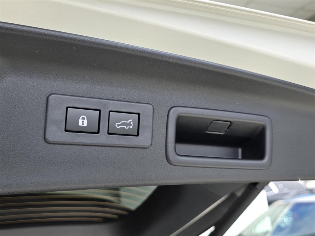 new 2025 Subaru Forester Hybrid car, priced at $41,025