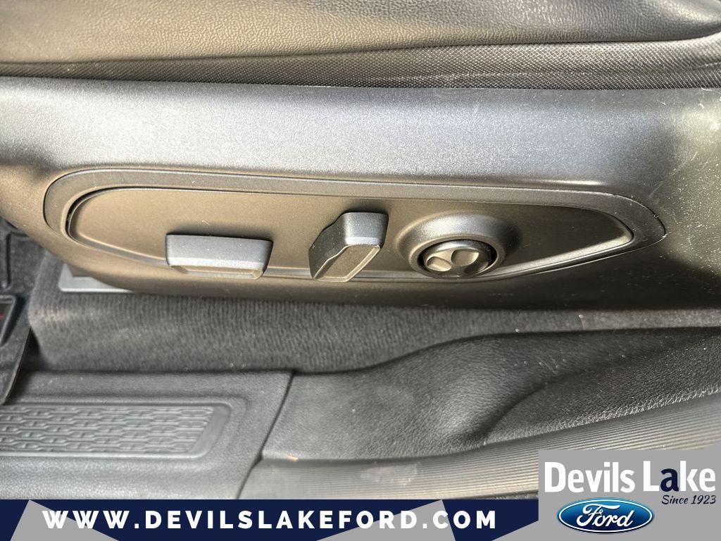 used 2022 Jeep Grand Cherokee L car, priced at $29,997