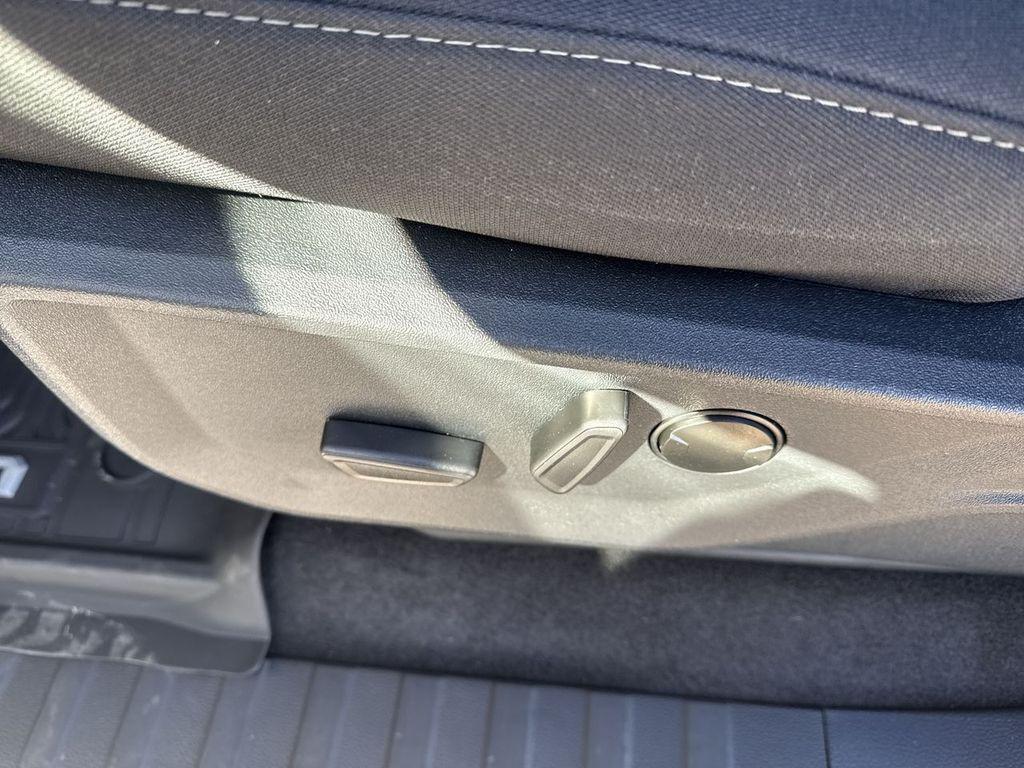 new 2025 Ford F-150 car, priced at $63,975