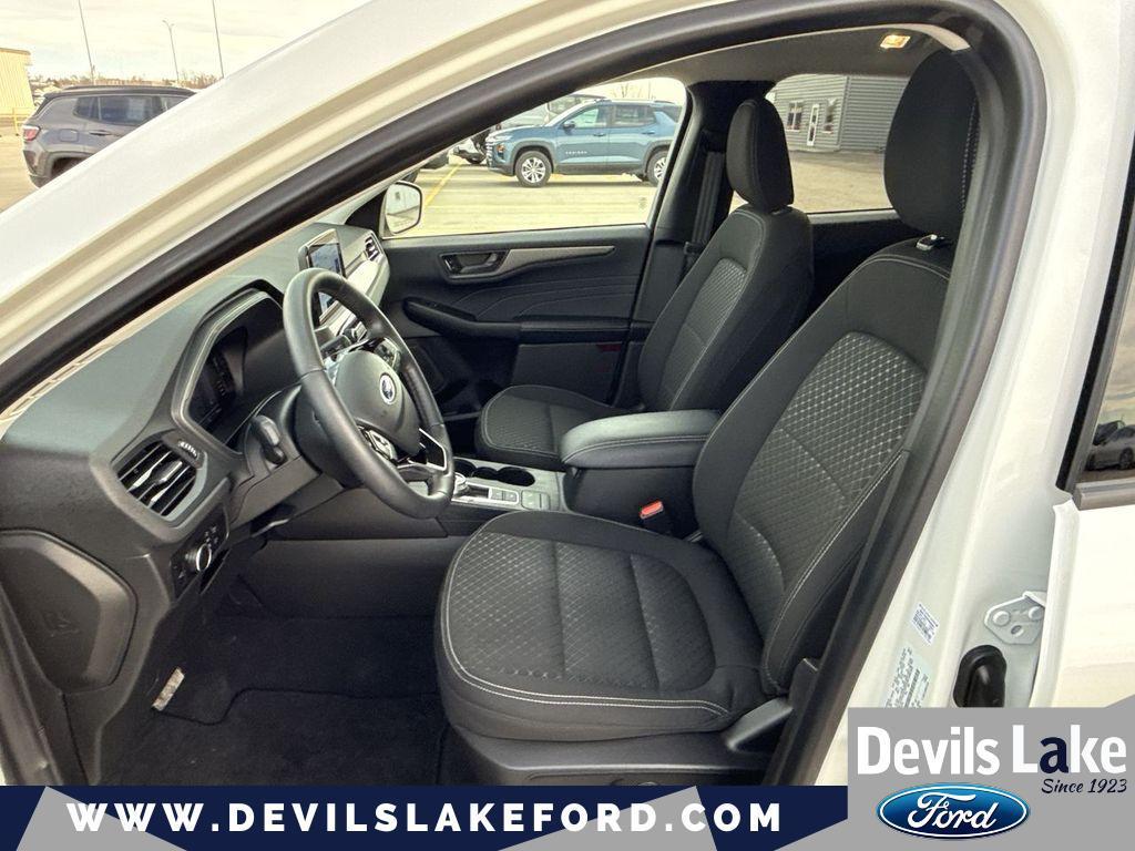 used 2023 Ford Escape car, priced at $24,991