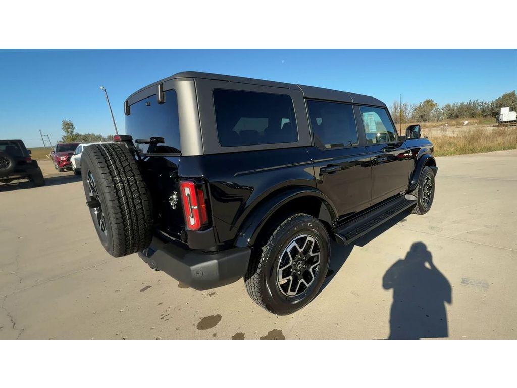new 2025 Ford Bronco car, priced at $56,577